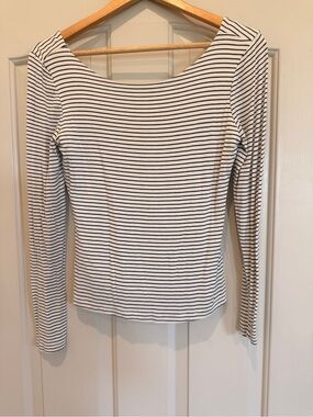 Carly Jean Los Angeles White Top with Black Stripes